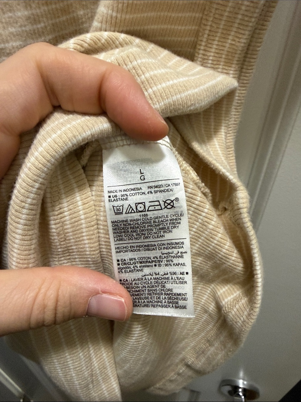 Old Navy Striped Ribbed Tank Top - Picture 3 of 4